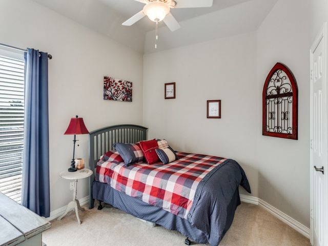 405 Shenandoah Drive, Burleson, TX 76028