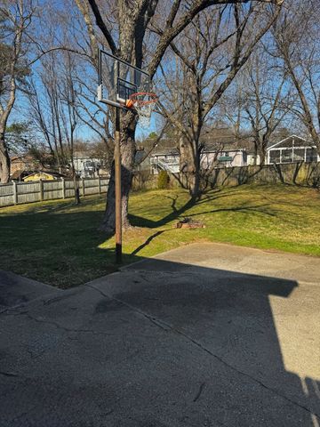 5128 Brucewood Dr, Nashville, TN 37211