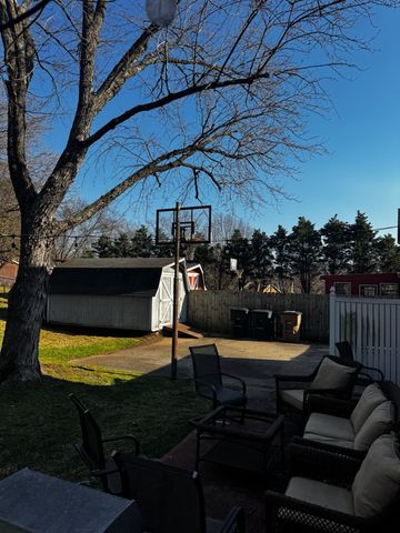 5128 Brucewood Dr, Nashville, TN 37211