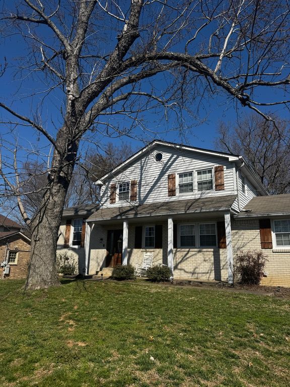 5128 Brucewood Dr, Nashville, TN 37211