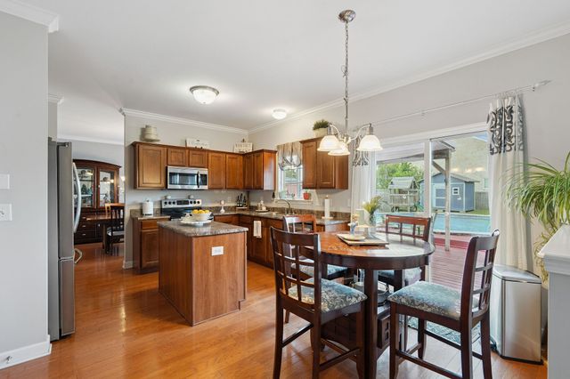 308 Brickle Dr, Murfreesboro, TN 37128