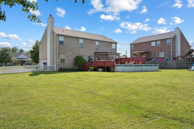 308 Brickle Dr, Murfreesboro, TN 37128