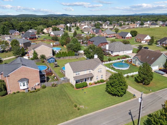 308 Brickle Dr, Murfreesboro, TN 37128