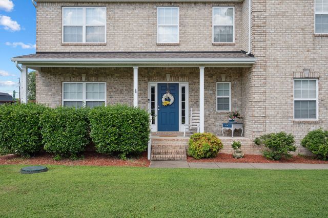 308 Brickle Dr, Murfreesboro, TN 37128