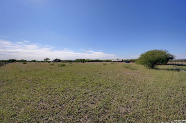 TBD CR 5718 E, Natalia, TX 78059