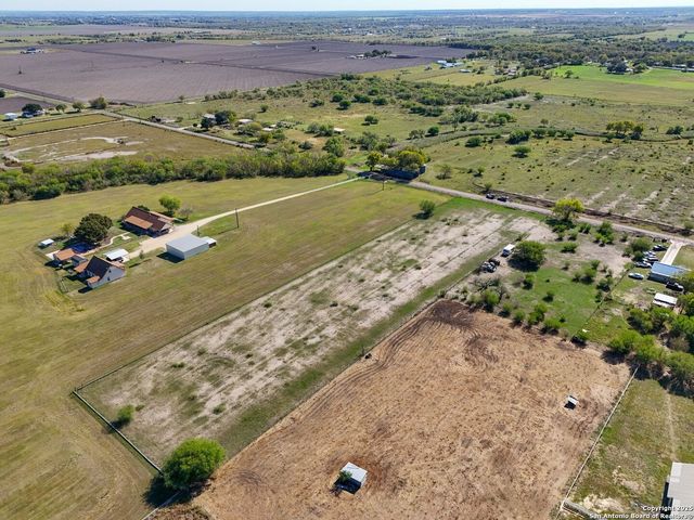 TBD CR 5718 E, Natalia, TX 78059
