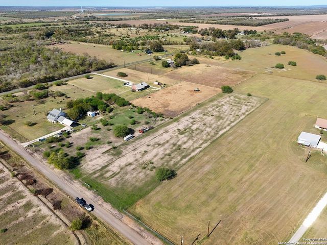 TBD CR 5718 E, Natalia, TX 78059