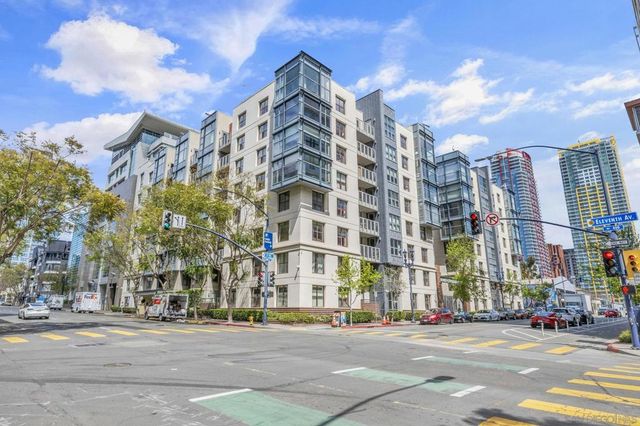 1150 J St 715, San Diego, CA 92101