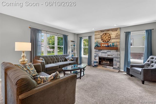 2004 Palmer Drive, Wixom, MI 48393