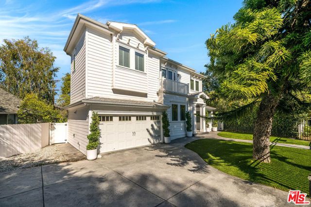 4222 Woodman Avenue, Los Angeles, CA 91423