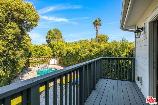 4222 Woodman Avenue, Los Angeles, CA 91423