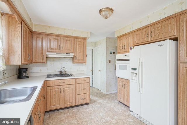 134 NARRAGANSETT TRL, Medford, NJ 08055