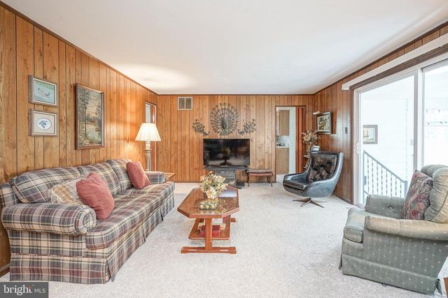 134 NARRAGANSETT TRL, Medford, NJ 08055