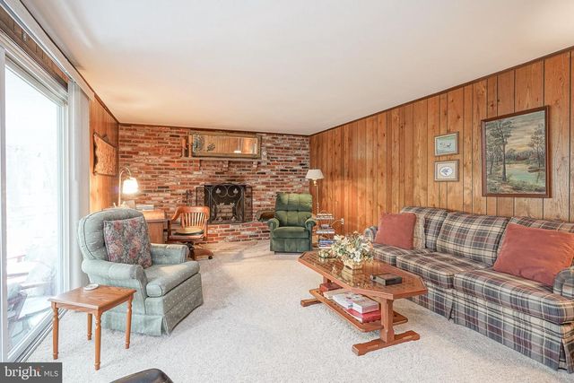 134 NARRAGANSETT TRL, Medford, NJ 08055