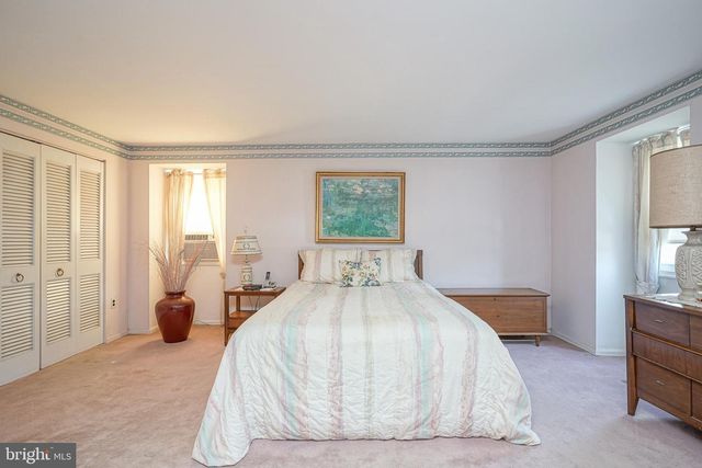 134 NARRAGANSETT TRL, Medford, NJ 08055