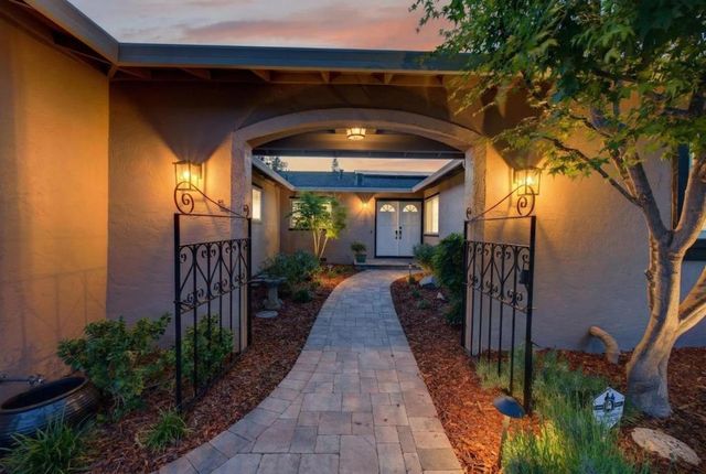 1859 Kirkmont Drive, San Jose, CA 95124
