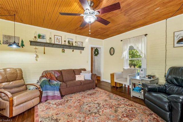 6842 Welborn Road, Trinity, NC 27370