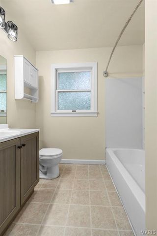 655 Florland Drive, Florissant, MO 63031