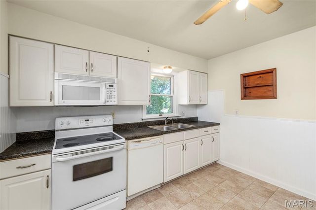 655 Florland Drive, Florissant, MO 63031