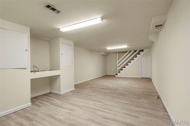 655 Florland Drive, Florissant, MO 63031