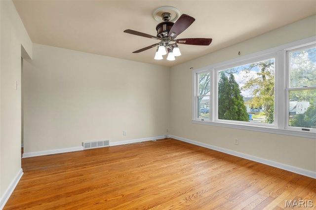 655 Florland Drive, Florissant, MO 63031