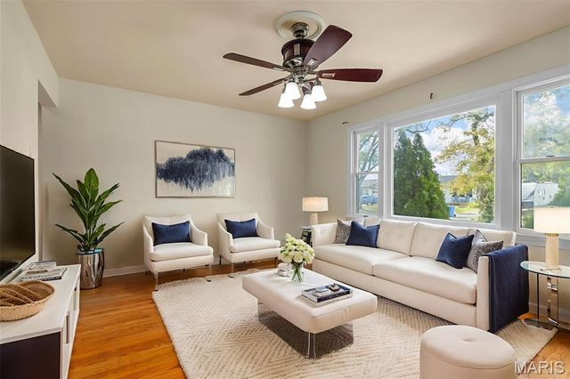 655 Florland Drive, Florissant, MO 63031