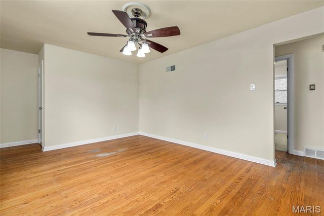 655 Florland Drive, Florissant, MO 63031