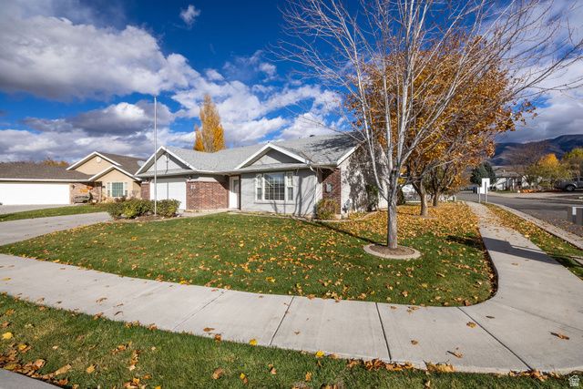 221 W 260 N, Hyde Park, UT 84318