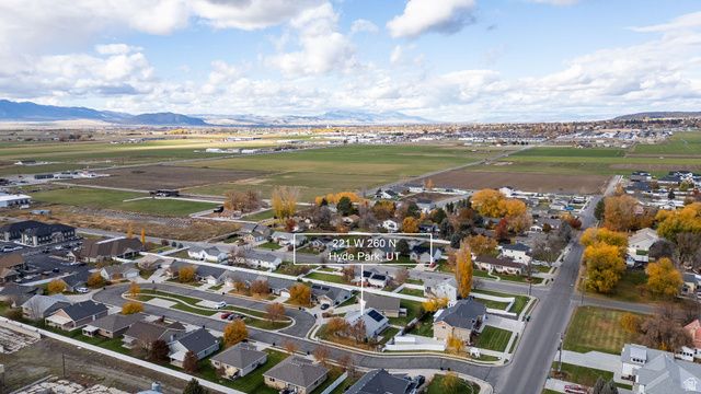 221 W 260 N, Hyde Park, UT 84318