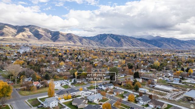 221 W 260 N, Hyde Park, UT 84318