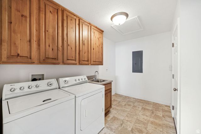 221 W 260 N, Hyde Park, UT 84318
