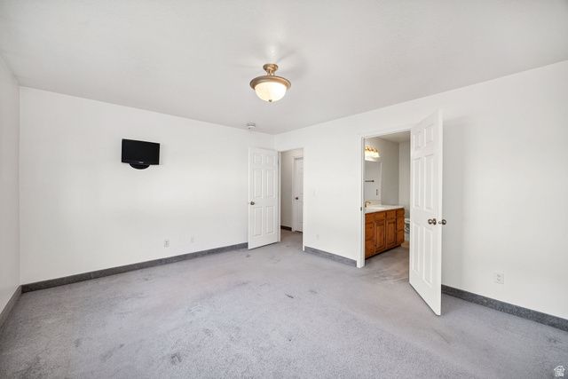 221 W 260 N, Hyde Park, UT 84318