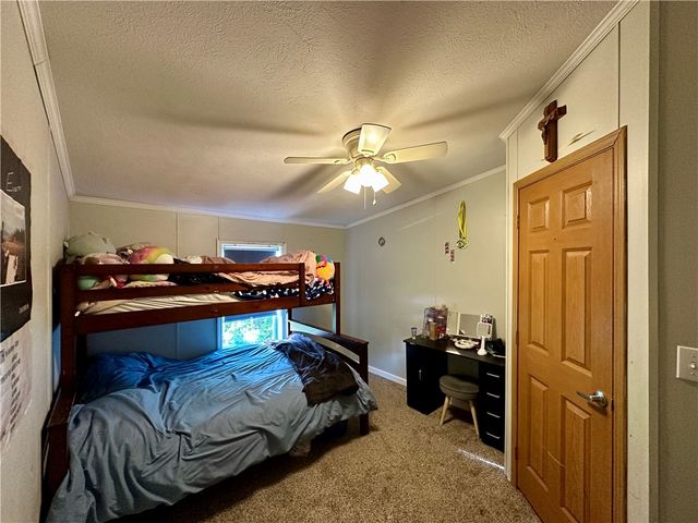 522 Gardner Stop Rd, Shenango Twp, PA 16101