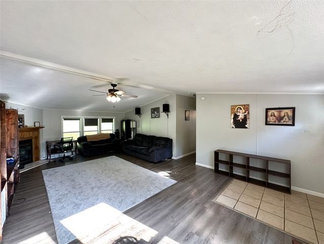 522 Gardner Stop Rd, Shenango Twp, PA 16101