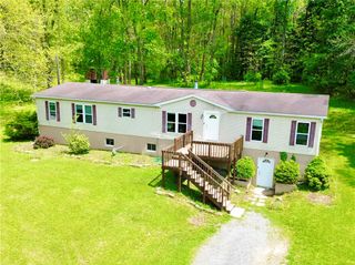 522 Gardner Stop Rd, Shenango Twp, PA 16101