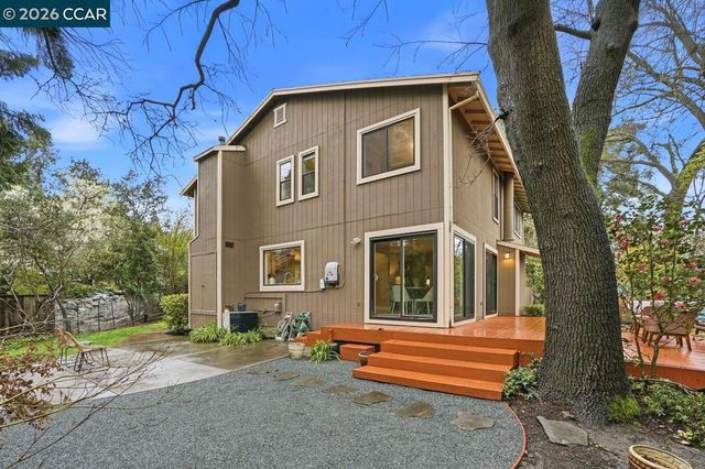 1903 1903 Via Ferrari, Lafayette, CA 94549