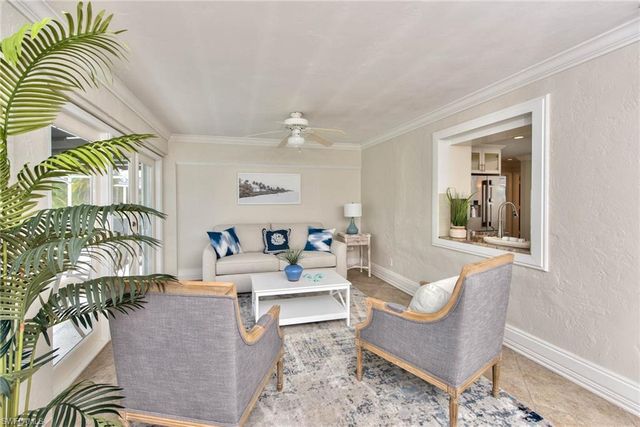 1614 Forest Lakes BLVD, Naples, FL 34105