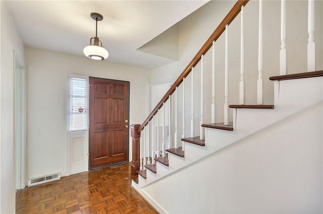 104 Forest Park Drive, Easley, SC 29642