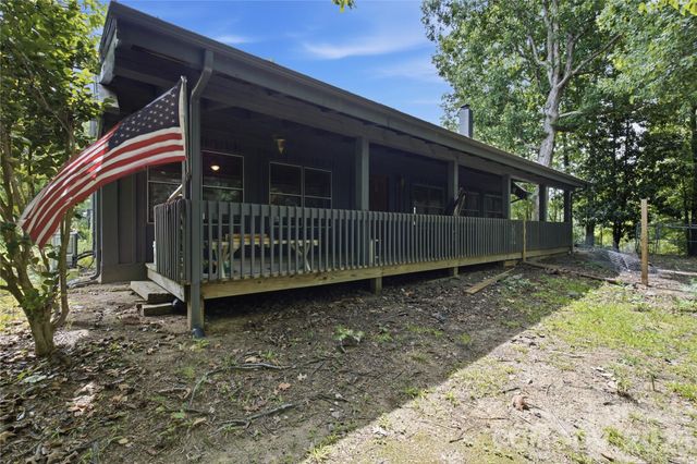 316-318 Cane Creek Mountain Road, Union Mills, NC 28167