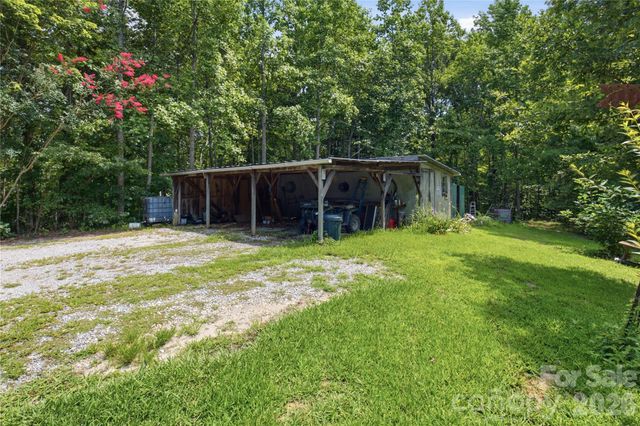 316-318 Cane Creek Mountain Road, Union Mills, NC 28167