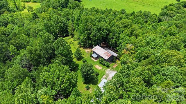 316-318 Cane Creek Mountain Road, Union Mills, NC 28167