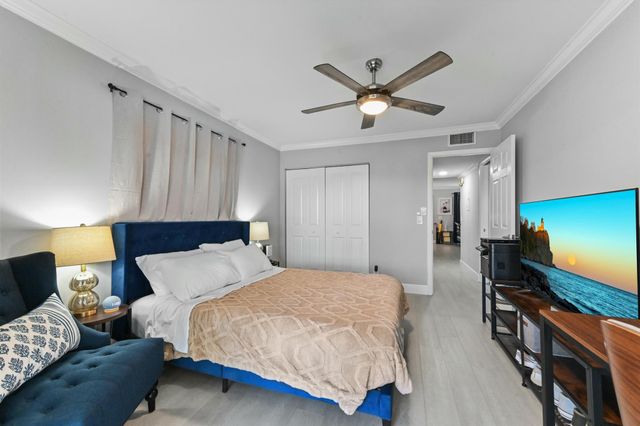 279 Normandy F, Delray Beach, FL 33484