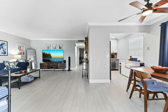 279 Normandy F, Delray Beach, FL 33484