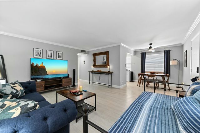 279 Normandy F, Delray Beach, FL 33484
