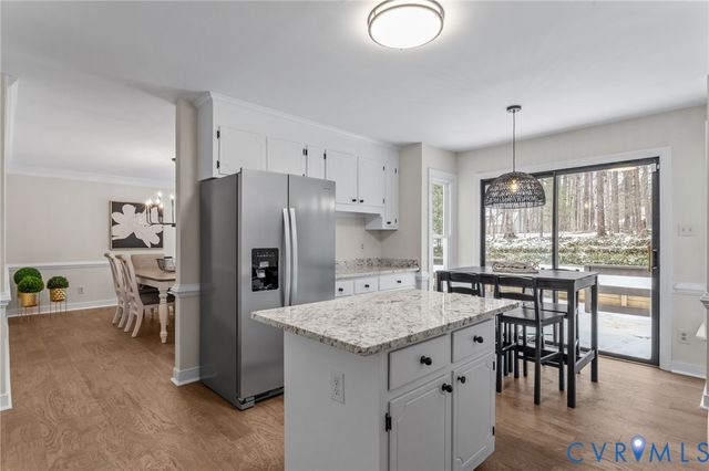 2501 Chimney House Ct, Midlothian, VA 23112