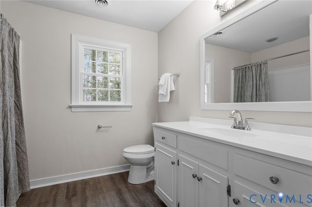 2501 Chimney House Ct, Midlothian, VA 23112