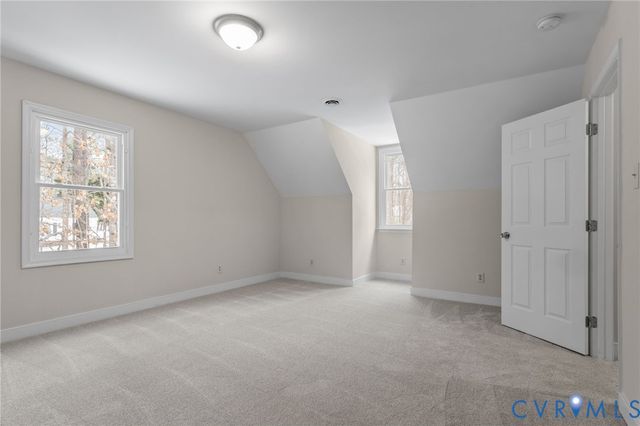 2501 Chimney House Ct, Midlothian, VA 23112