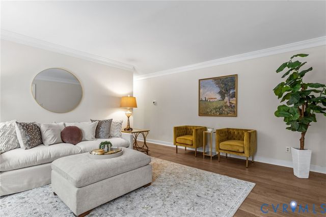 2501 Chimney House Ct, Midlothian, VA 23112