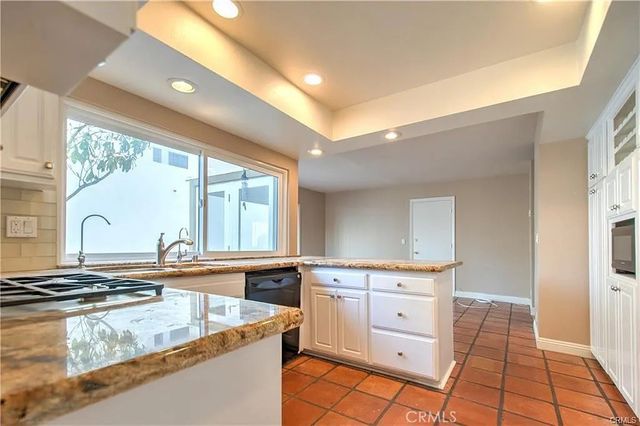 17842 Arbor, Irvine, CA 92612