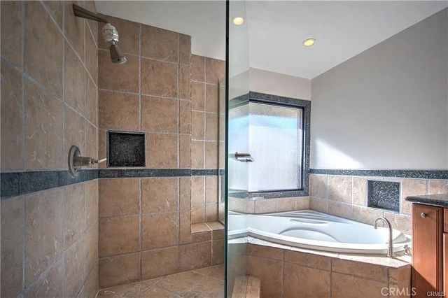 17842 Arbor, Irvine, CA 92612